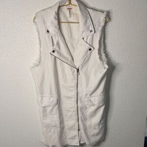 NWOT-Free People- denim moto White long  frayed hem Vest- Size small